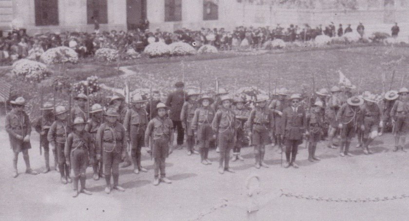 555391_309291695858942_1084726158_n